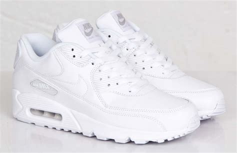 witte sneaker nike|Nike white leather sneakers.